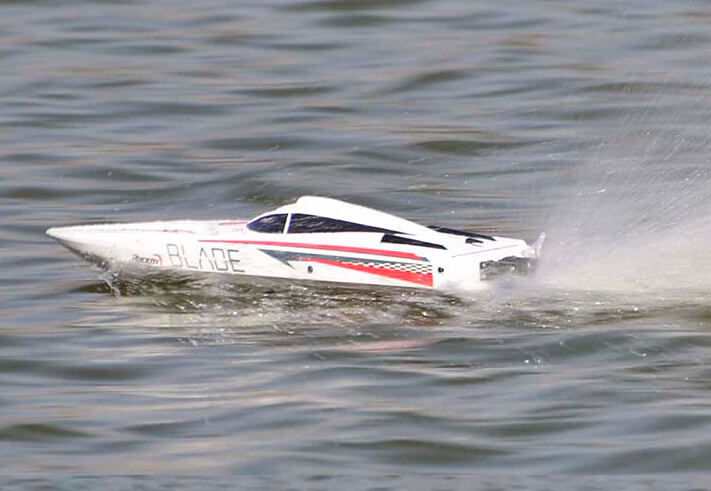 2 CH-Pinsel hohe wasserdichte Fernbedienung Schiffs-Modell-Boat, Racing gekühltes Modell Flugzeuge Spielzeug SD00323559