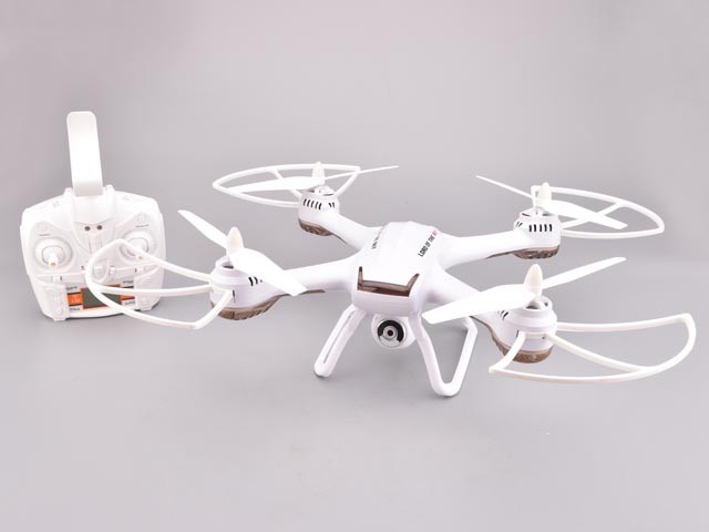 2.4G 4CH RC QUADCOPTER WITH 6D GYRO & 2.0MP CAMERA & ALTITUDE HOLD
