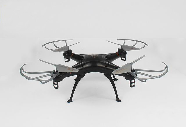 2.4GHz RC Drone Quadrotor Com 6-Axis Gyro