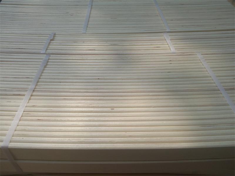 漂白弯曲，扁平杨木胶合板床板条