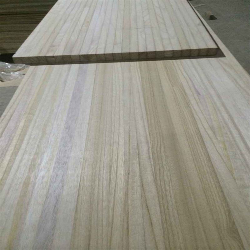 paulownia wood for wakeboard  kiteboard and surfboard cores