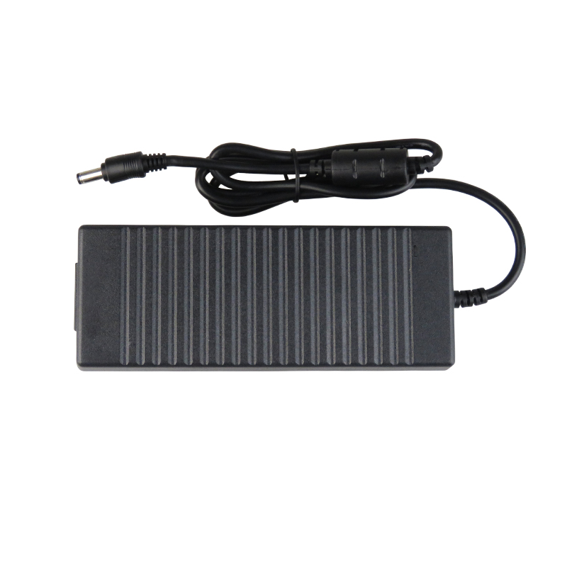 Nouvel adaptateur d'alimentation pour ordinateur portable 19V 6.3A 5.5 * 2.5mm pour le chargeur ASUS Power