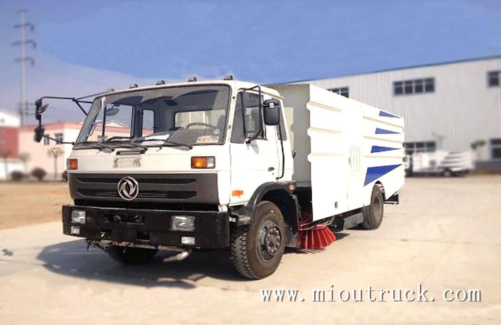 4*2 6CBM 140kw dongfeng brand road sweeping vehicle for sale