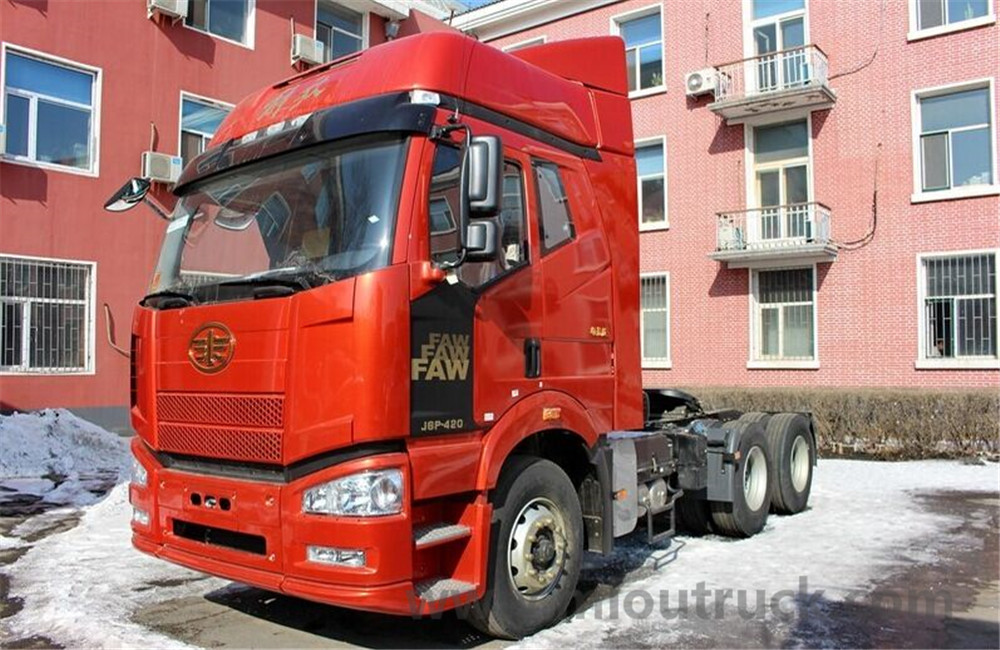 Configurations of FAW 6x4 J6P CA4250P66K24T1A1E4 High-top Diesel Tow Truck/Tractor Truck