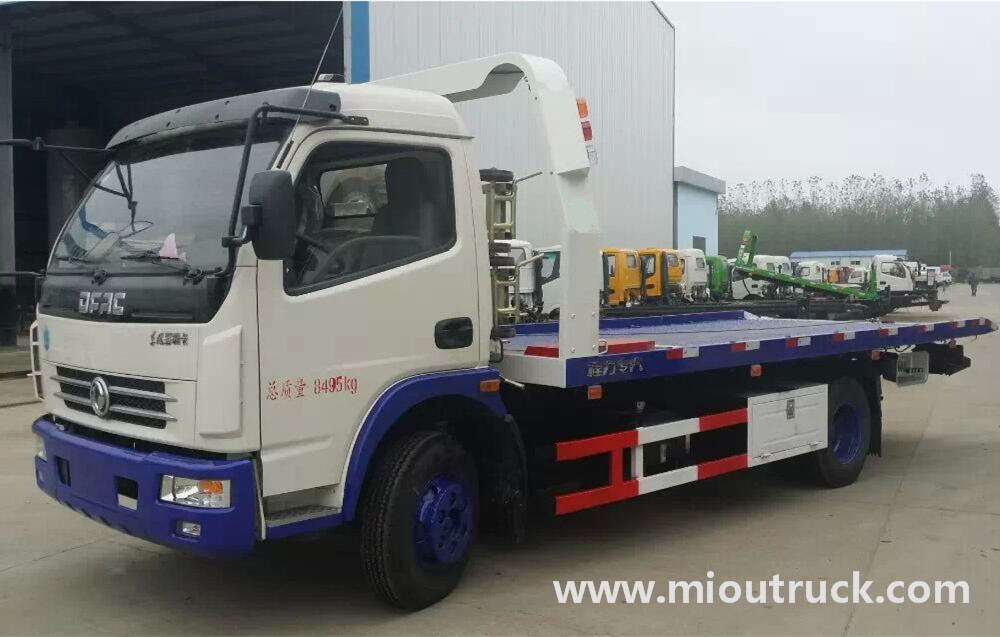 Donfgeng Road recovery vehicle tow wrecker car carrier truck for sale