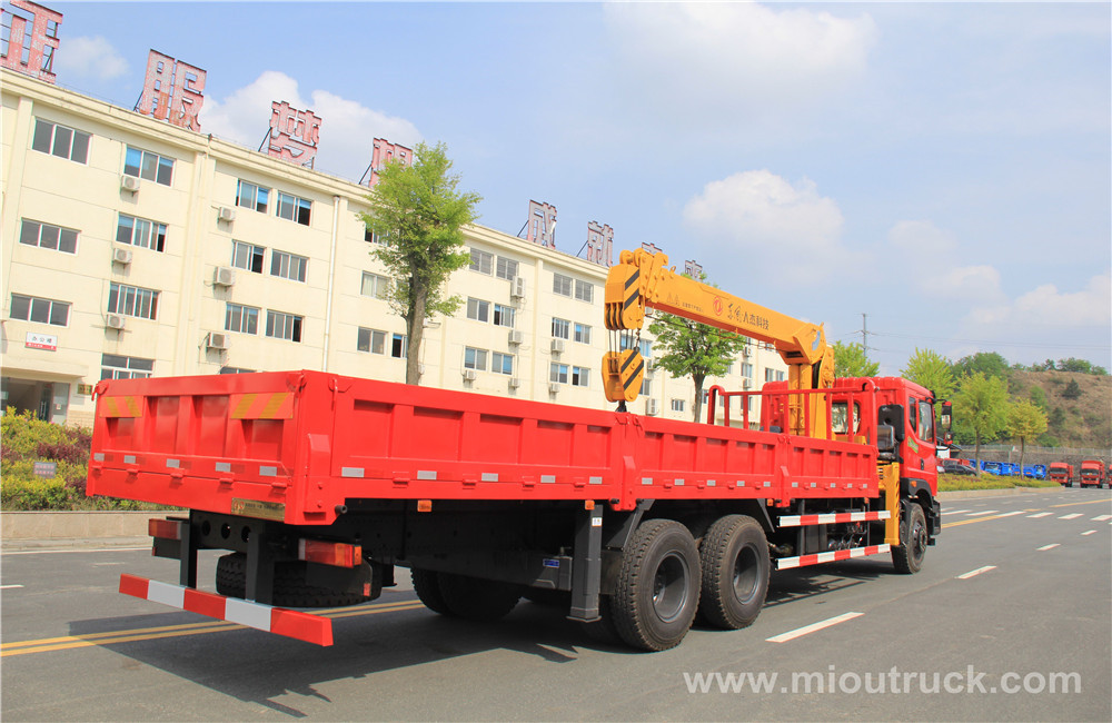 Dongfeng Tianjin 6 * 4 casis trak yang dipasang kren UNIC 160 trak kuasa kuda dengan kren untuk dijual