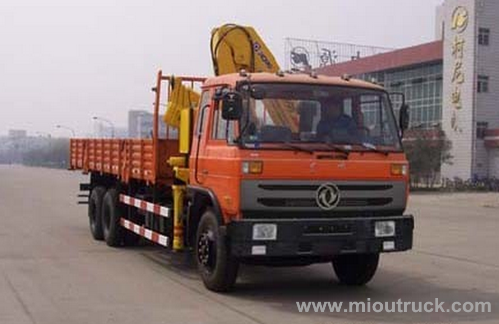 Dongfeng 153 series 210 HP 6 x4 lorry-mounted crane (XCMG) (XZJ5200JSQD)