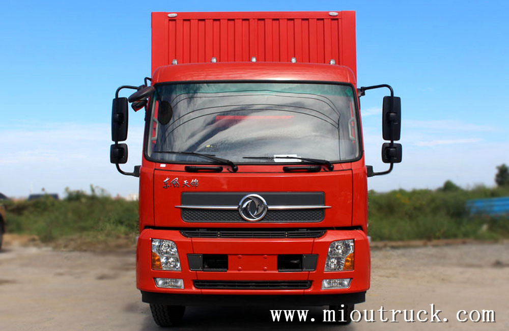 Dongfeng 4*2 7.5ton 132kw carrier vehicle for sale