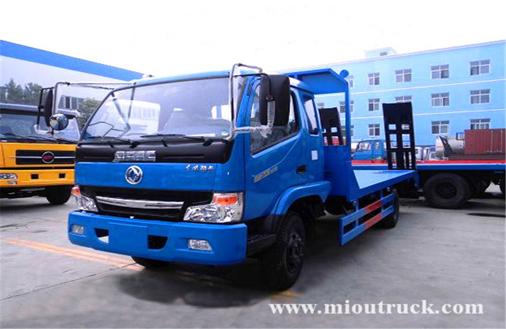Dongfeng 4x2 2ton Mini plana de camiones para la venta