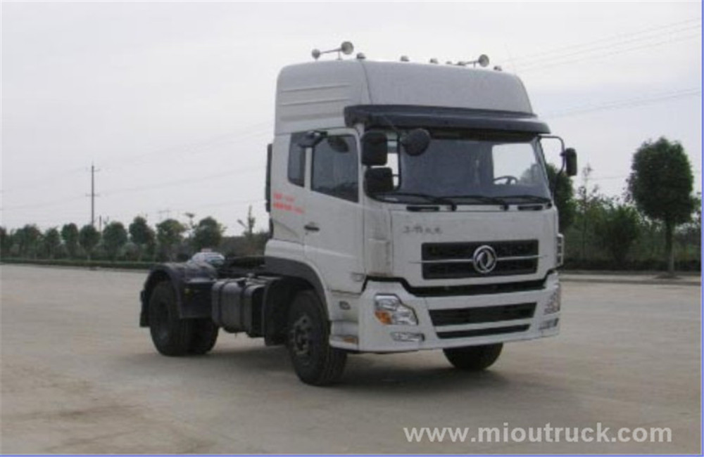 Dongfeng 4 x 2 tracteur camion China remorquage constructeurs de véhicules de bonne qualité pour la vente