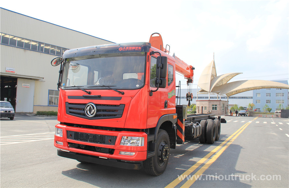dongfeng 6x4 트럭 탑재 크레인 중국에서 좋은 품질 판매 중국 공급 업체