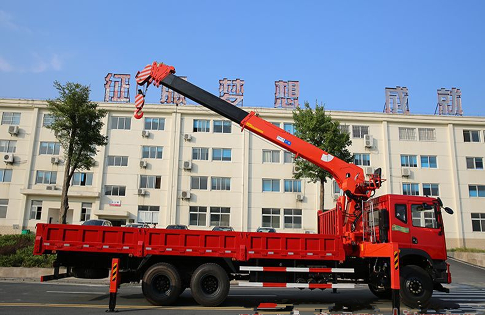 Dongfeng 6 X 4 lori dipasang kren dengan harga terbaik bagi penjualan china pembekal