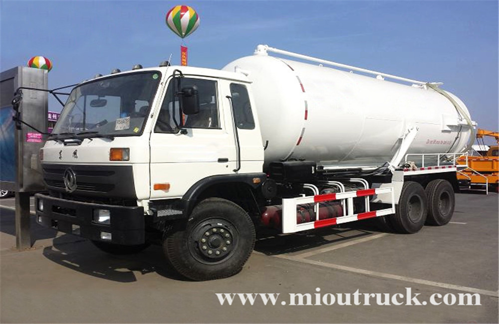 Dongfeng 6x4 18m³ de esgoto de sucção do caminhão