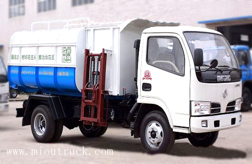 Dongfeng CLW5071ZZZ4 4*2 3ton Hydraulic Lifter Garbage truck 
