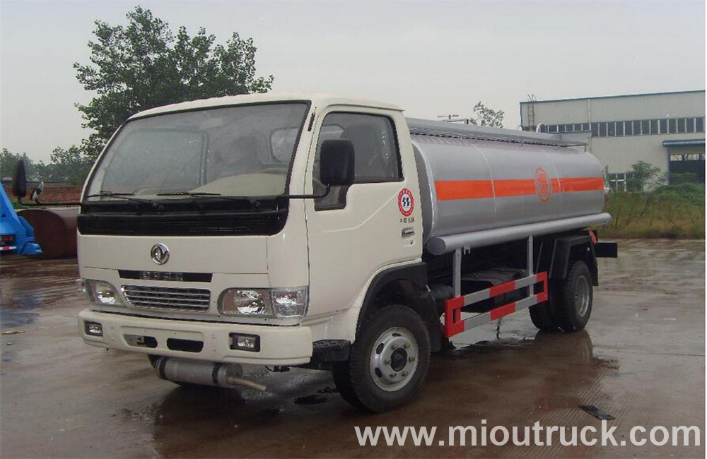 Dongfeng Frika 6000L 4x2 camiones tanque de aceite, venta caliente del tanque de combustible de camiones