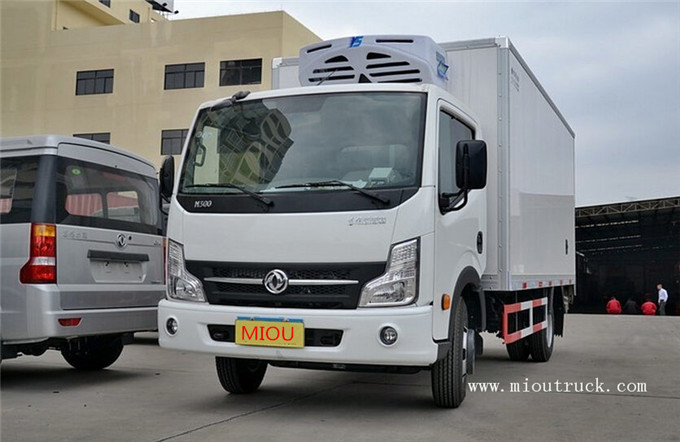 Dongfeng N300 130 hp 4,09 M taxi van caminhão frigorífico