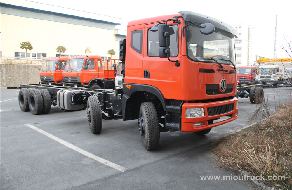 Dongfeng Renault DCi385 8 * 4 Unidade caminhão de reboque para venda