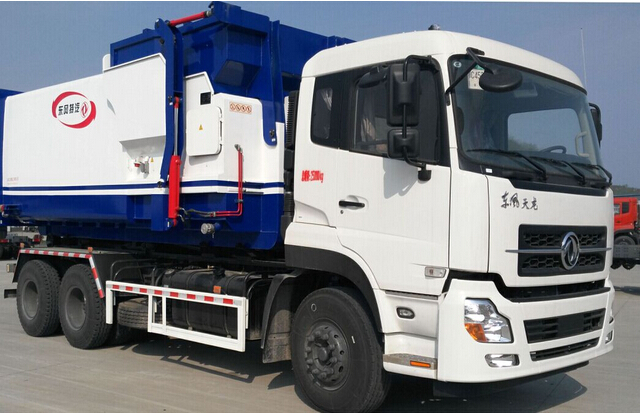Plus célèbres DongFeng Tian Long petit amovible camion à ordures