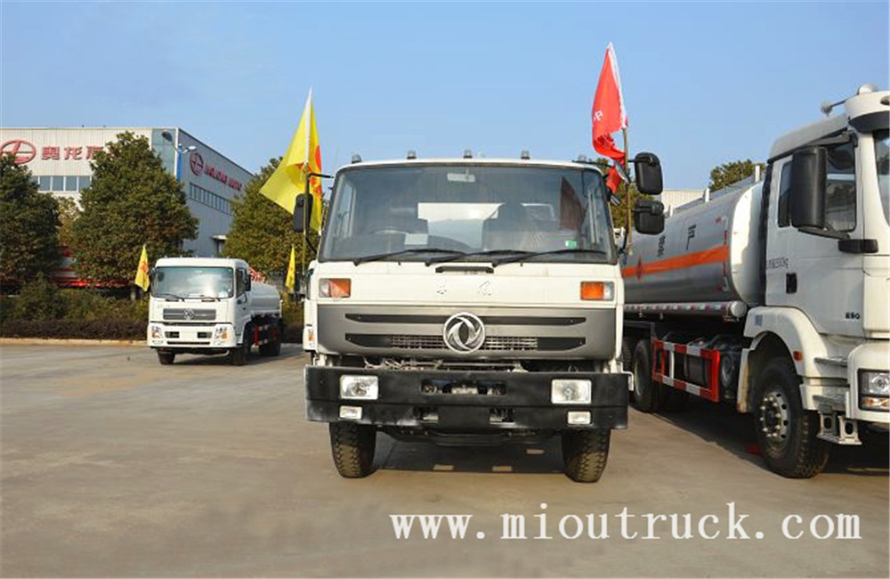 caminhão sucção de Dongfeng 4x2 10m ³ de esgoto para venda