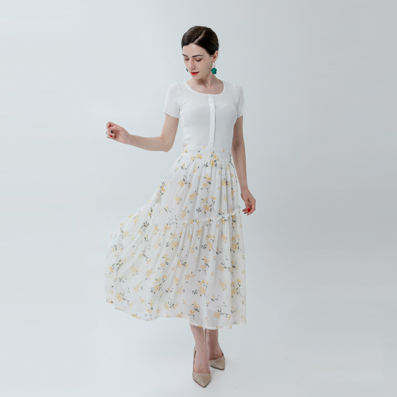 Ladies High Waist Skirt With Floral Print
