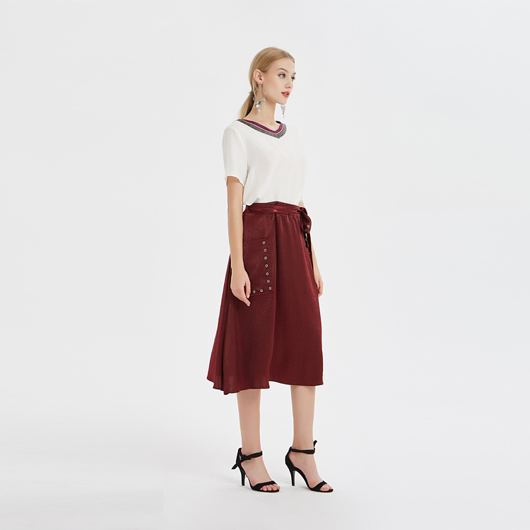 Ladies Mid-length Skirt With Eyelet Pocket China ODM