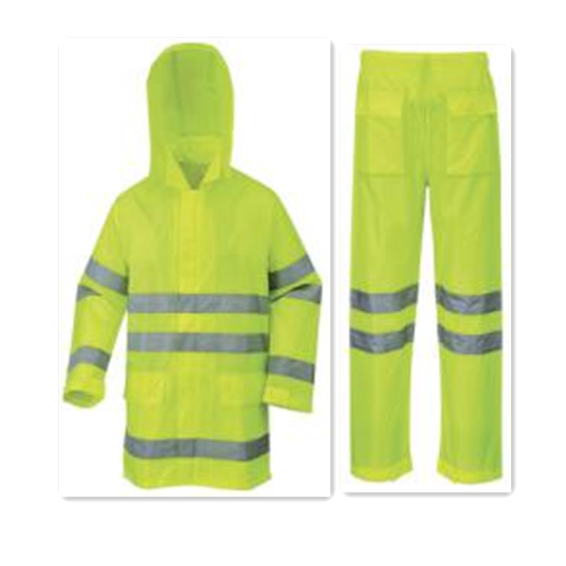 Dreiecksnetz Gelbe Regen-Anzug mit einer effektiven Band