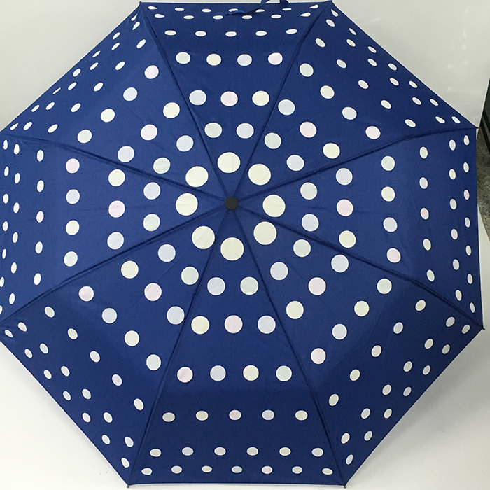 สีน้ำ 21inch * 8k เปลี่ยนสีผ้าอัตโนมัติเปิดและปิดพับร่มของขวัญ