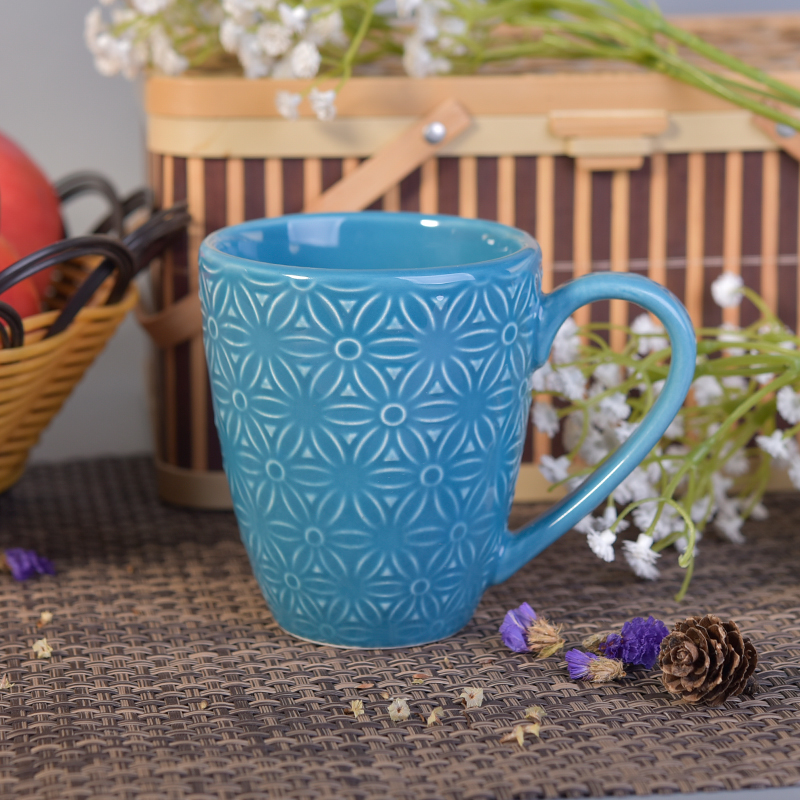 287ml 蓝色釉面陶瓷饮水杯带花设计烛台