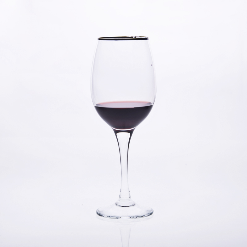 452ml mundgeblasenem Glas Rotwein