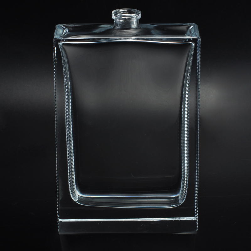 Garrafa de perfume de vidro quadrado simples