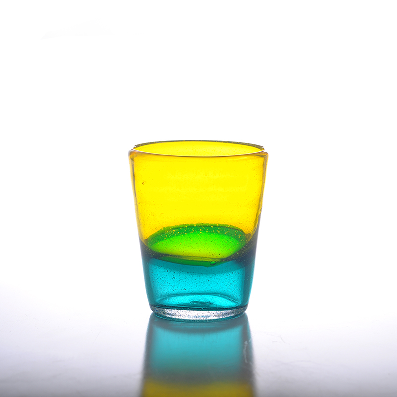 Vaso di vetro riciclato colorato unico personalizzato all'ingrosso