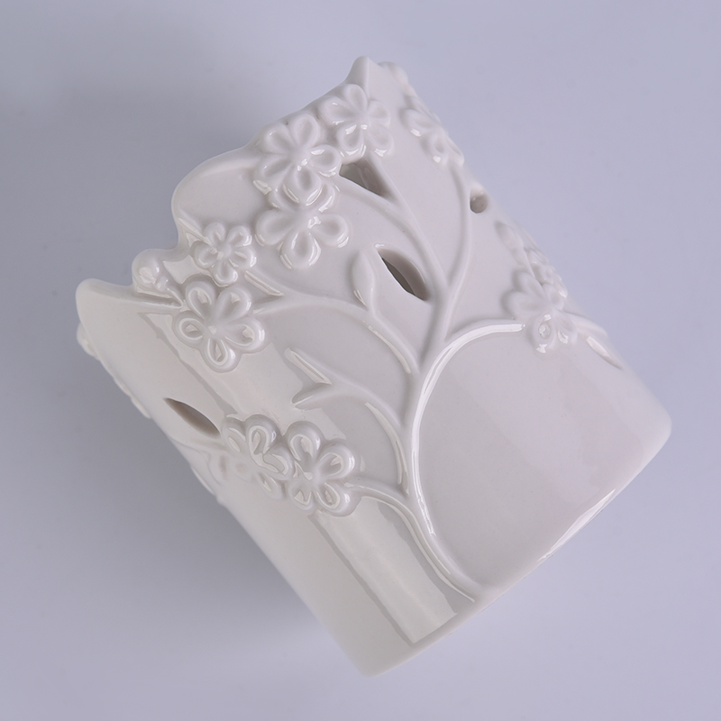 Portacandele in ceramica traforata in ceramica bianca personalizzata