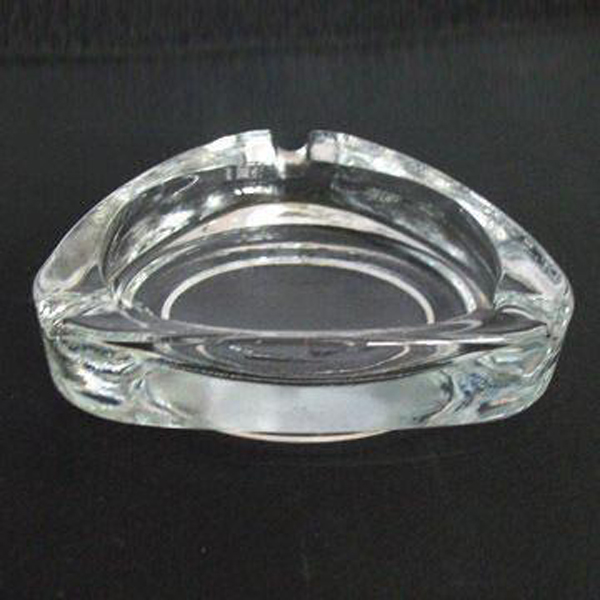 Portacenere di vetro della sigaretta ovale in cristallo su misura