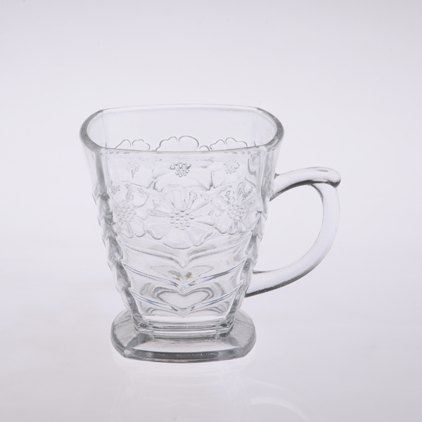 Glass tumbler beer mug engraved