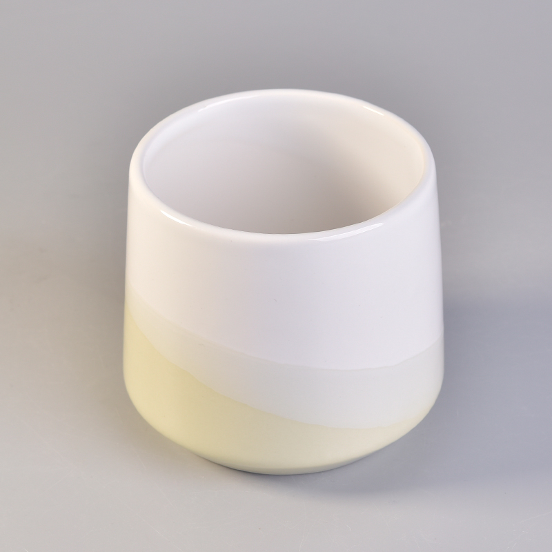 Glazing ceramic candle vessels for home fragrance