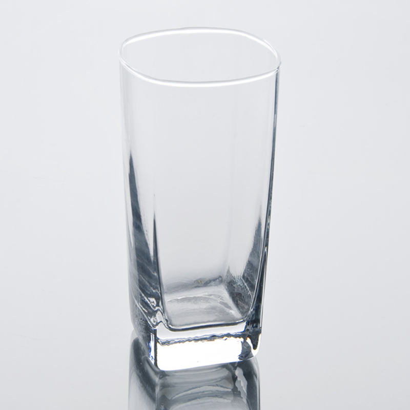 High water drinking glass tumbler