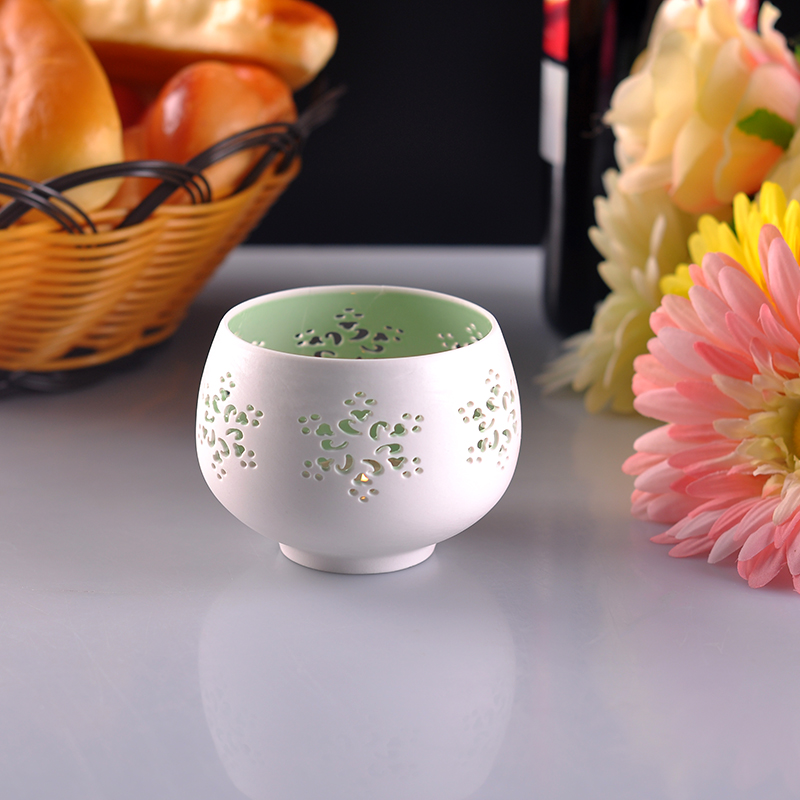 Hollow out porcelain tealight holders