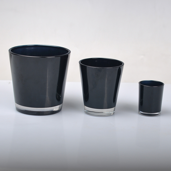 热销用于家庭婚礼装饰的三款尺寸的黑色玻璃蜡烛罐