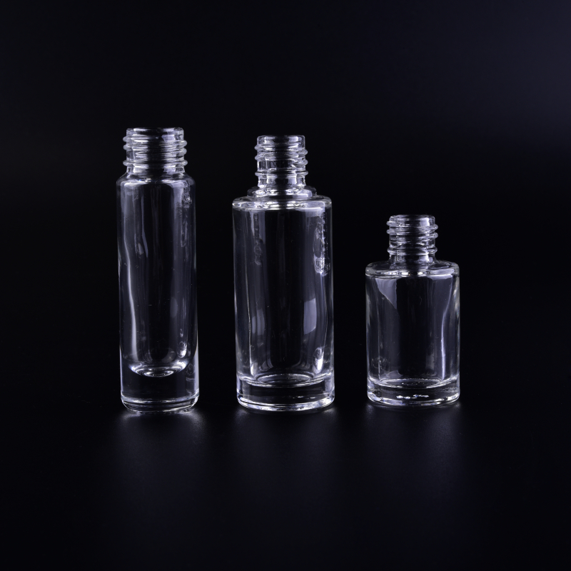 Mini Venta al por mayor de botella de perfume de cristal transparente de 7ml de China