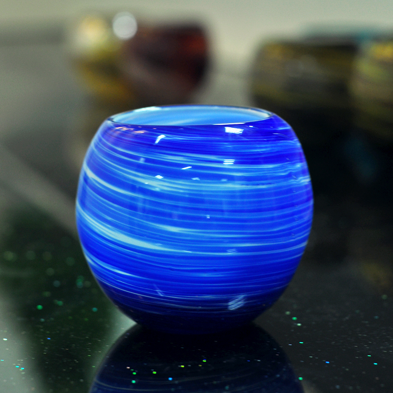 Nuevo diseño titular ronda de vela de cristal bola candelabro de cristal redonda