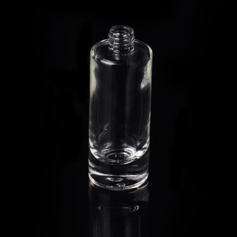 Round transparent glass perfume bottle