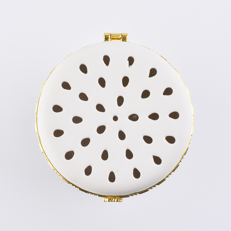 Tarros de cerámica blancos redondos de la vela con la tapa del borde del oro para la vela de la soja