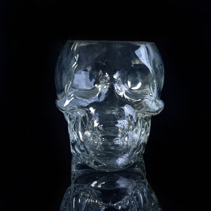 Projeto de crânio titular de vela de vidro transparente para decoração