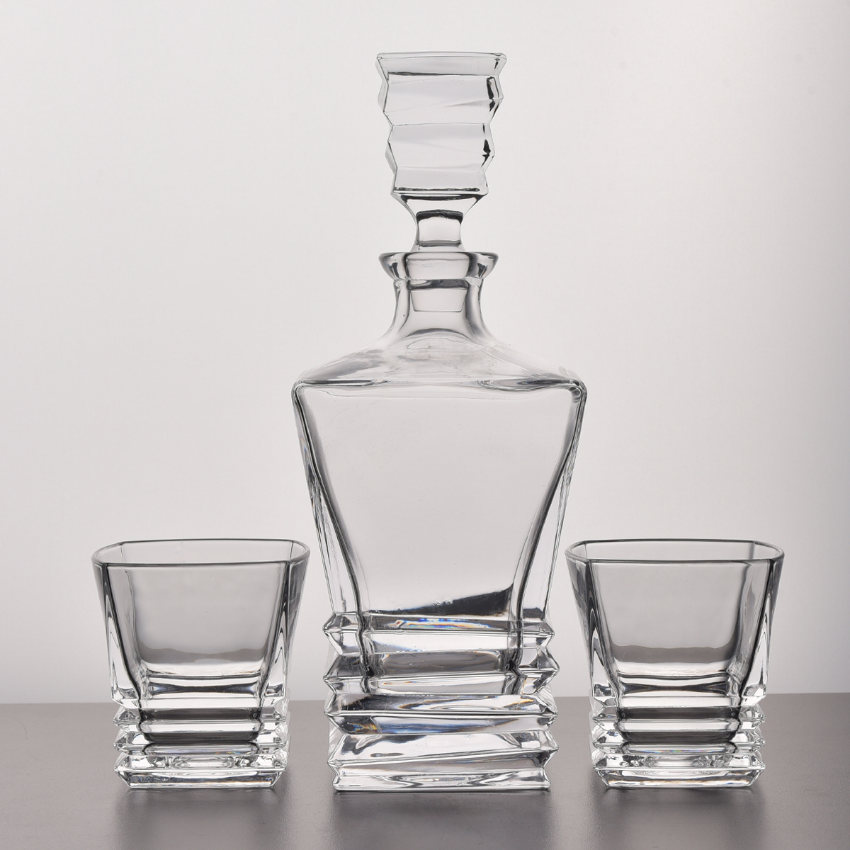 Quadratischer Design Kristall Whisky Dekanter Set Großhandel
