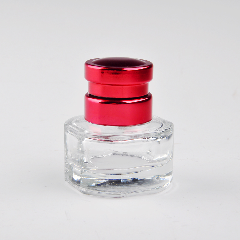 Cuadrados de vidrio de aceite esencial de botella de 26ml