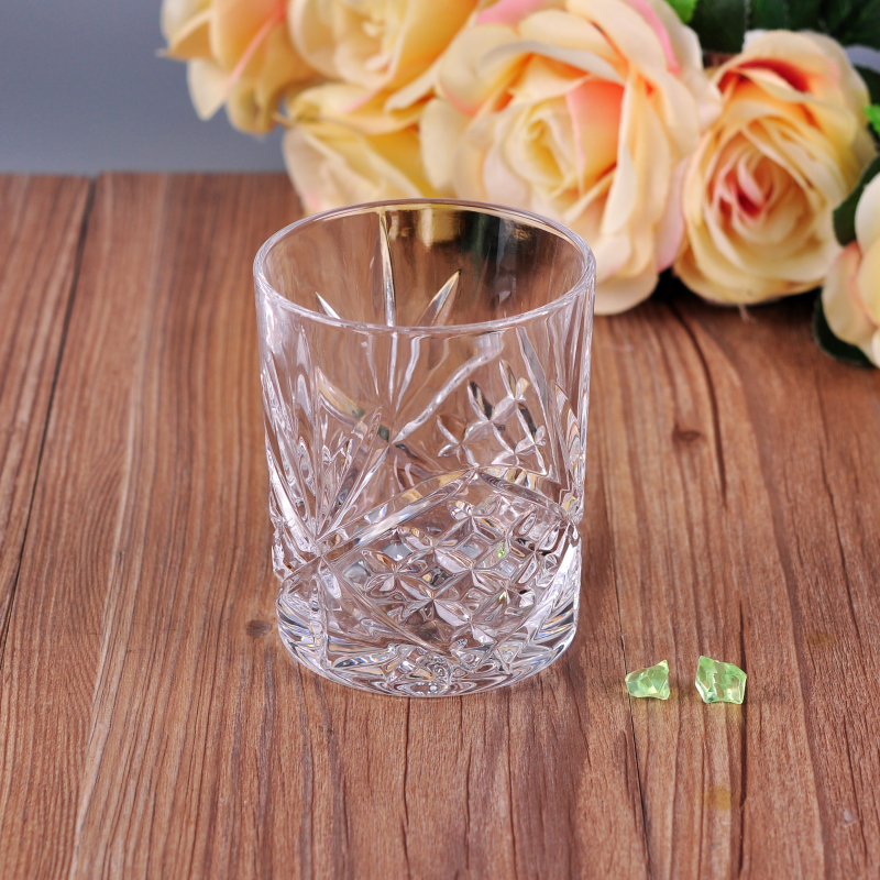 Sostenedor de vela de vidrio whisky grabado transparente