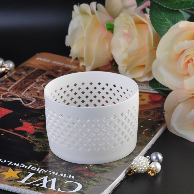 White Hollow-out Decorative Tealight Ceramic Candle Holder