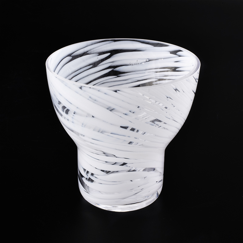 Castiçais de vidro de urdidura padrão branco