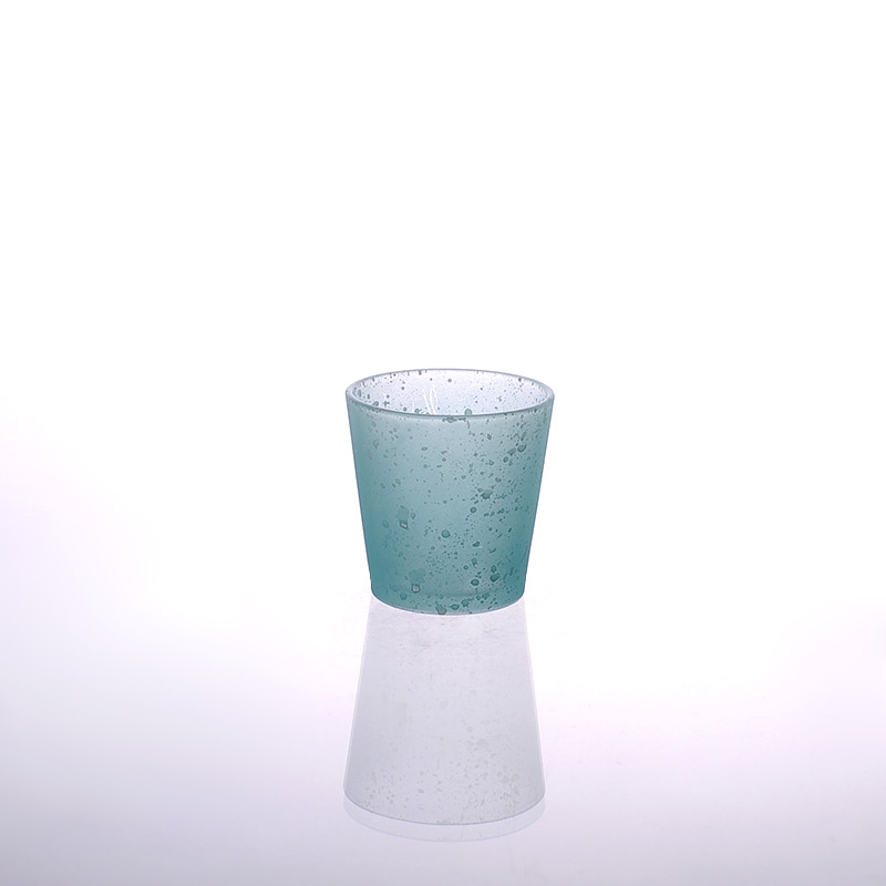 White-Spot-Kerzenhalter aus Glas