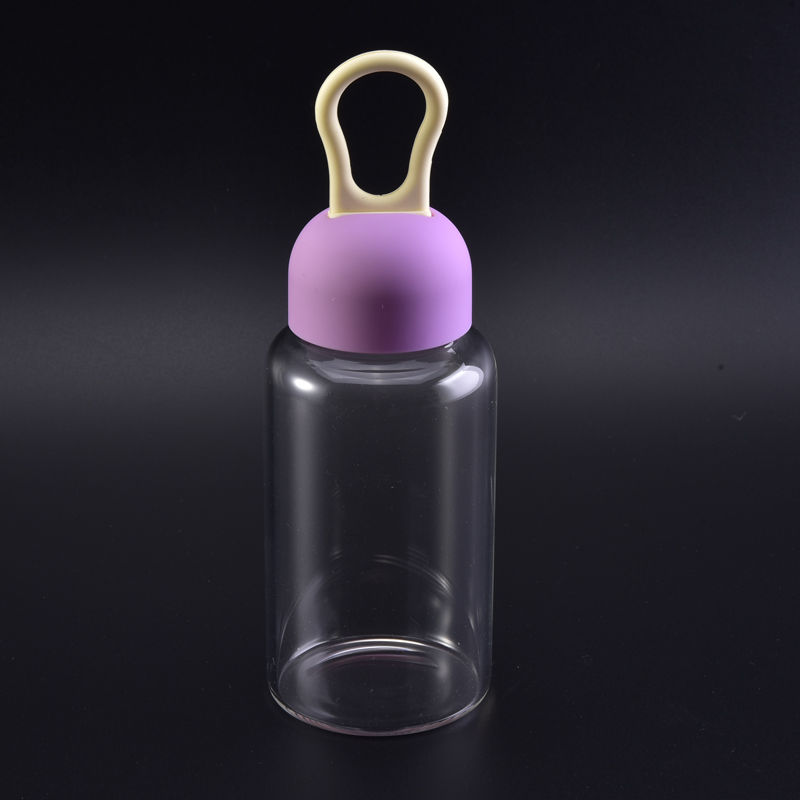 Commercio all'ingrosso MOQ basso resistenti al calore bottiglie vetro borosilicato d'acqua